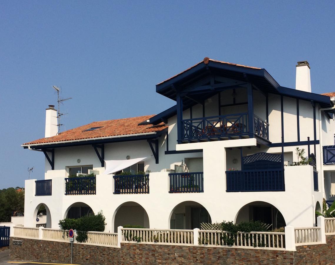 Bel Appartement Vue Mer - 1Er Rang Front De Mer Saint-Jean-de-Luz Bagian luar foto